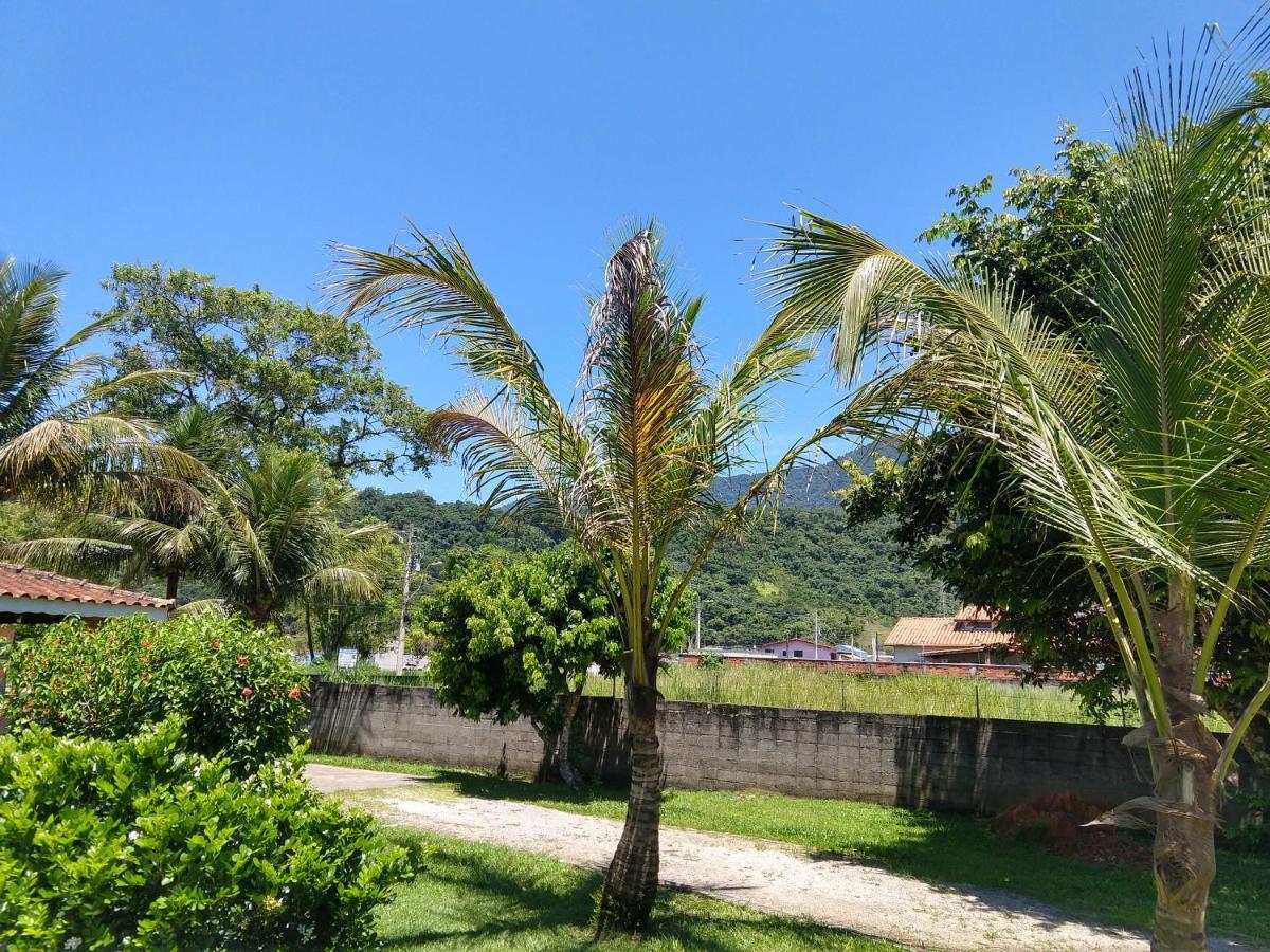 Locacao P Final De Semana Mourada Terrea Hotel Caraguatatuba Bagian luar foto